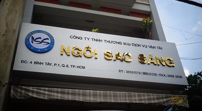 Bảng hiệu chữ inox