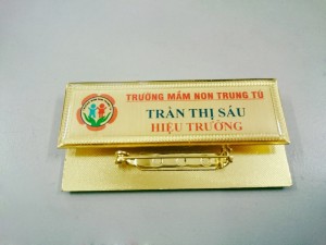 Bảng tên cài áo