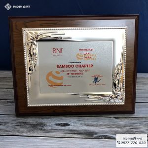 Bảng vinh danh