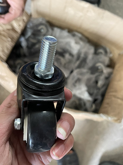 Bánh xe tải nặng phi 150