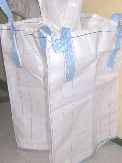 Bao Jumbo có nắp gắn ống nạp