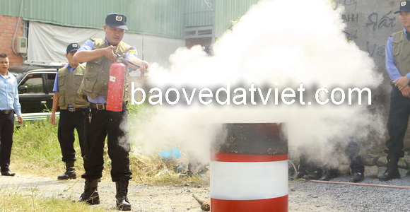 Bảo vệ Đất Việt tập huấn PCCC