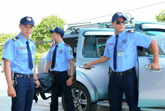 Bảo vệ, áp tải hàng hóa và tiền bạc