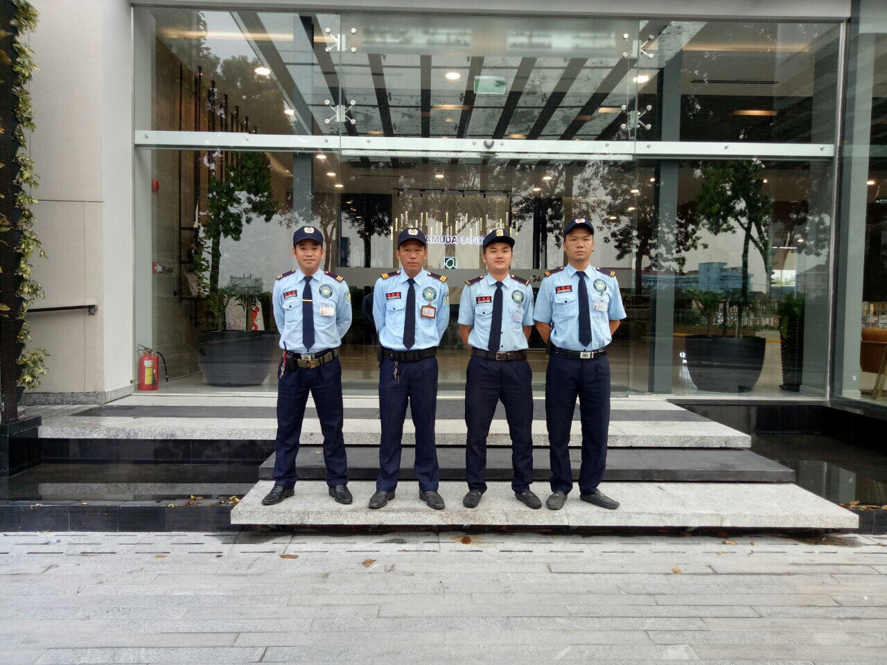 Bảo vệ chung cư