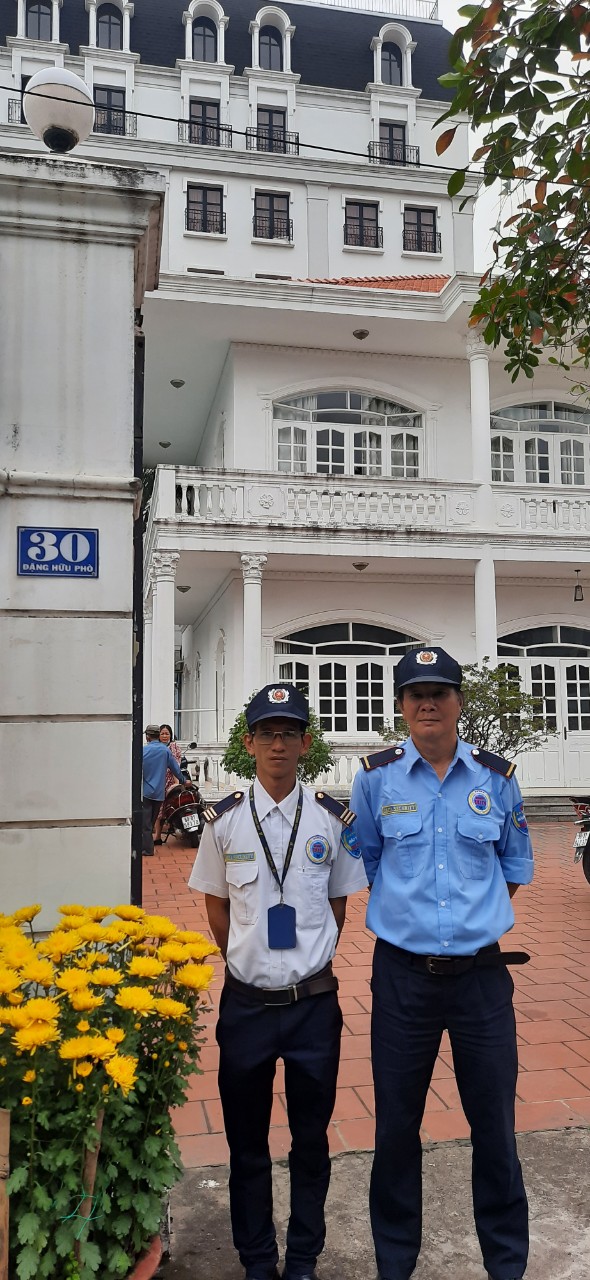 Bảo vệ nhà riêng