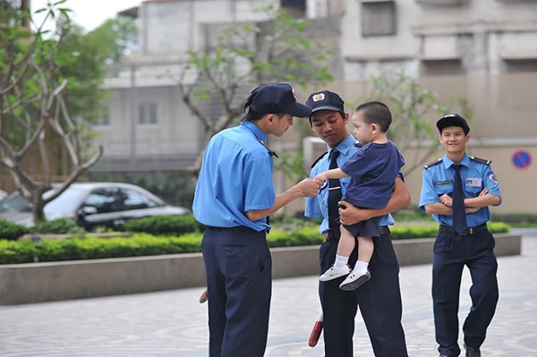 Dịch vụ bảo vệ nội bộ trường học