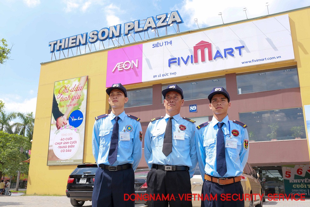Bảo vệ showroom