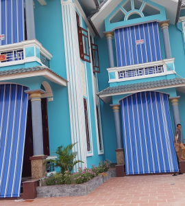 Bạt che nắng mưa tự cuốn