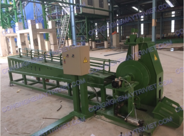 Máy ghép ôm vào bích cọc