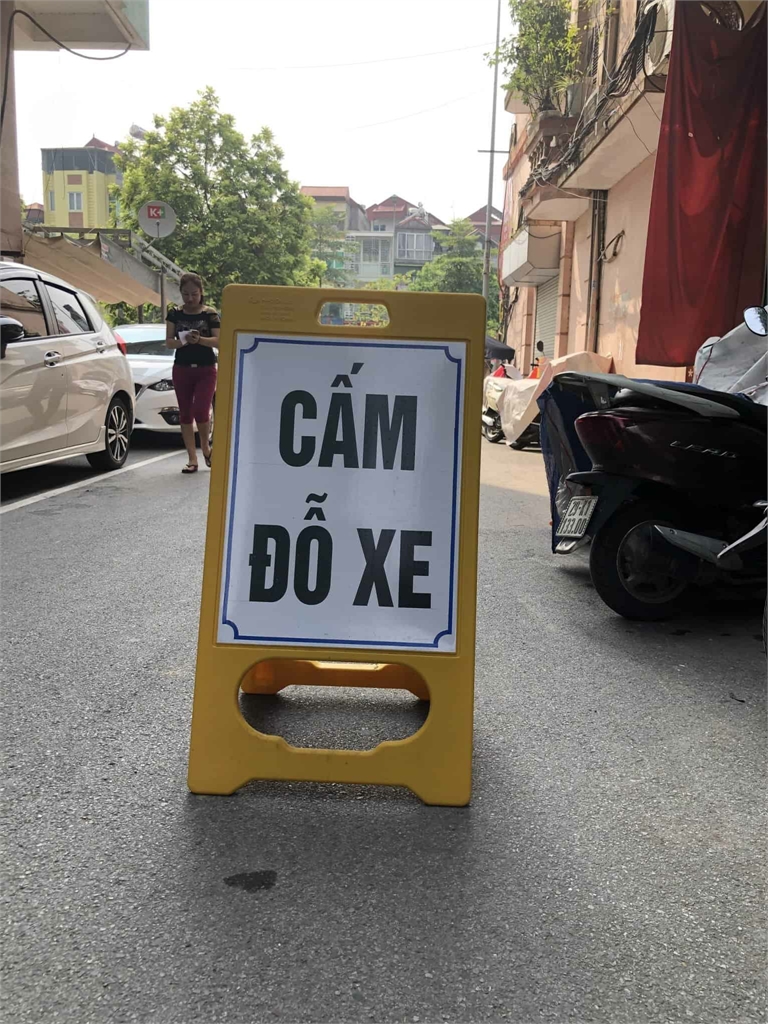 Biển cáo thị hình chữ A