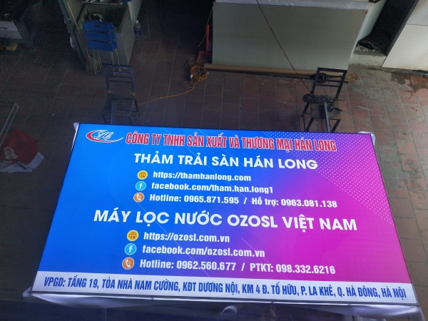 Hộp đèn quảng cáo