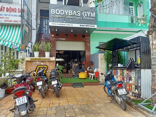 Biển quảng cáo chữ nổi