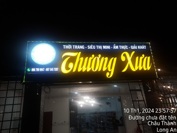 Biển quảng cáo đèn Led