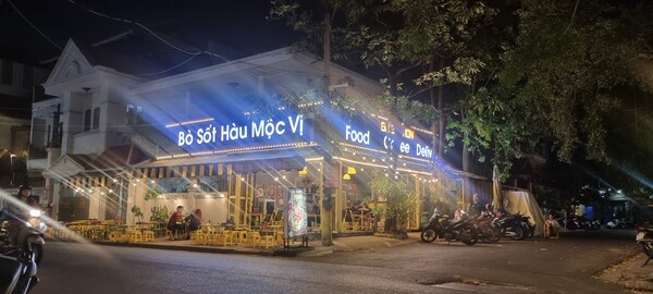 Biển quảng cáo đèn Led quán ăn