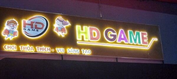 Biển quảng cáo đèn Led quán game