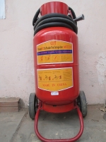 Bình bột chữa cháy dạng xe đẩy