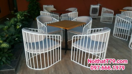 Bộ bàn ghế sắt mĩ nghệ