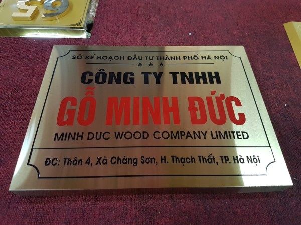 Bộ chữ ngoài công ty