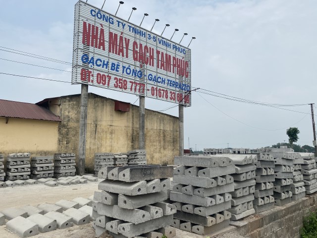 Bó vỉa bê tông