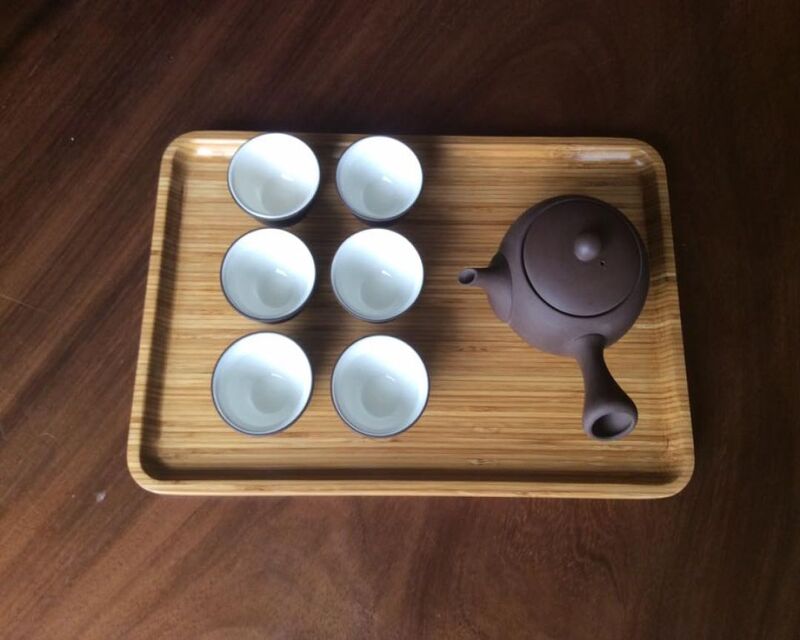 Bộ ấm chén nâu chuôi Bát Tràng