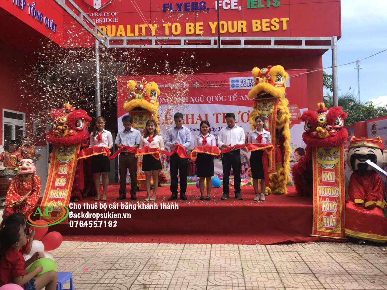 Cho thuê bộ cắt băng khánh thành
