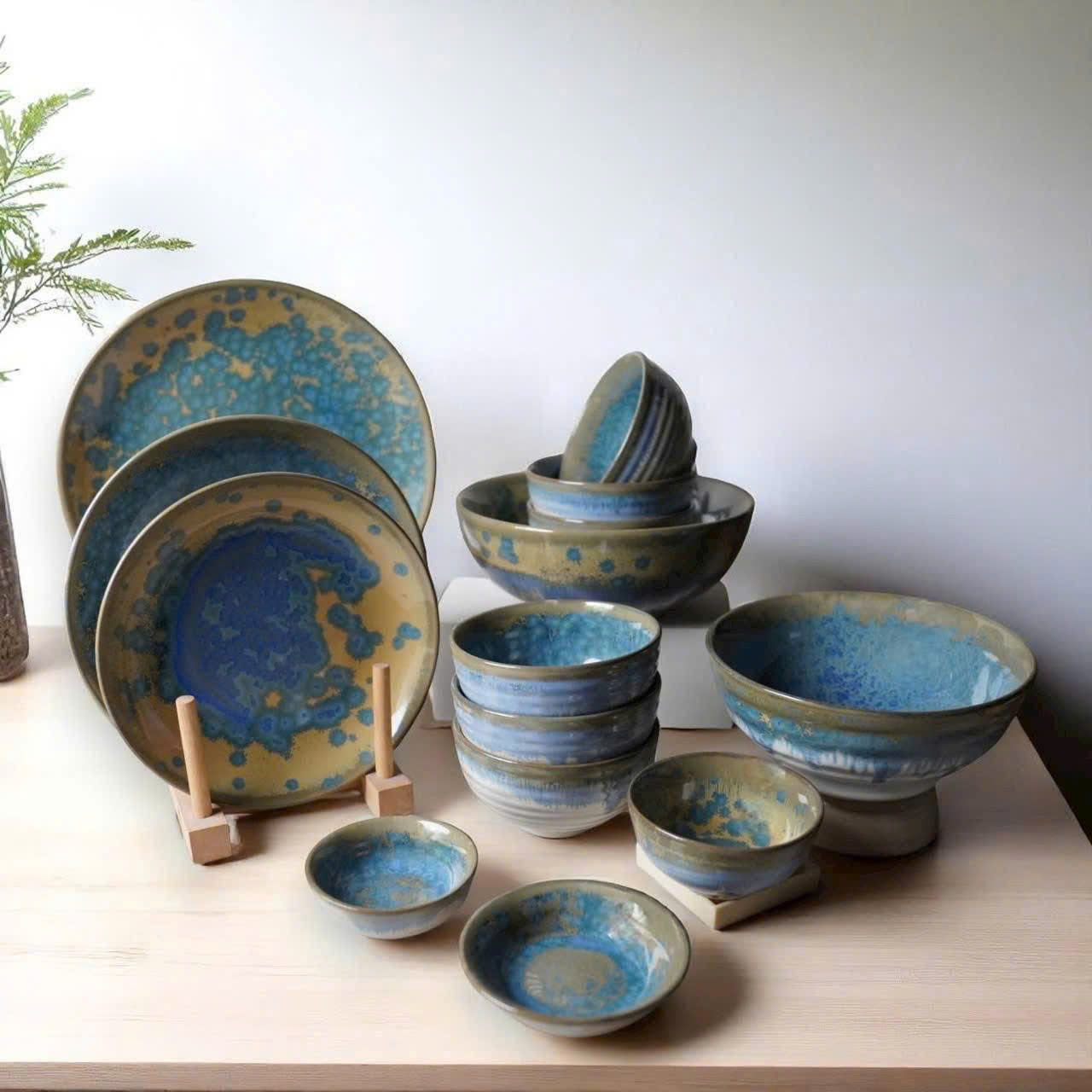 Bộ chén gốm sứ