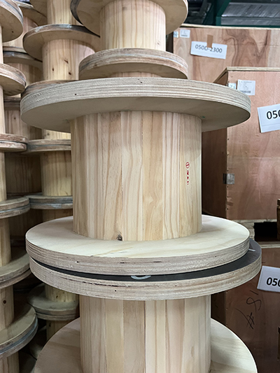Bobbin gỗ