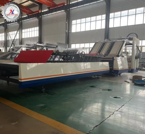 Máy bồi giấy carton tự động