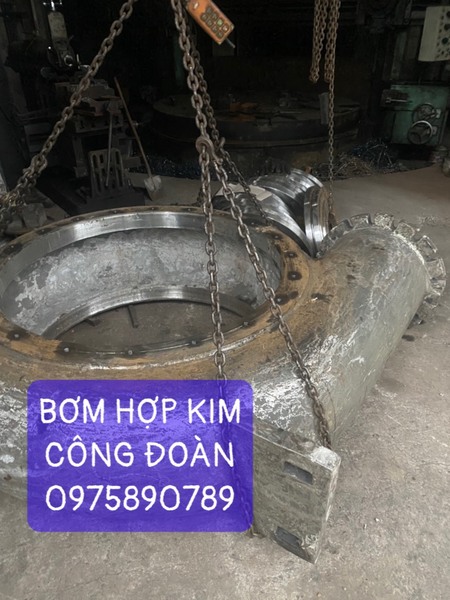 Bơm hợp kim