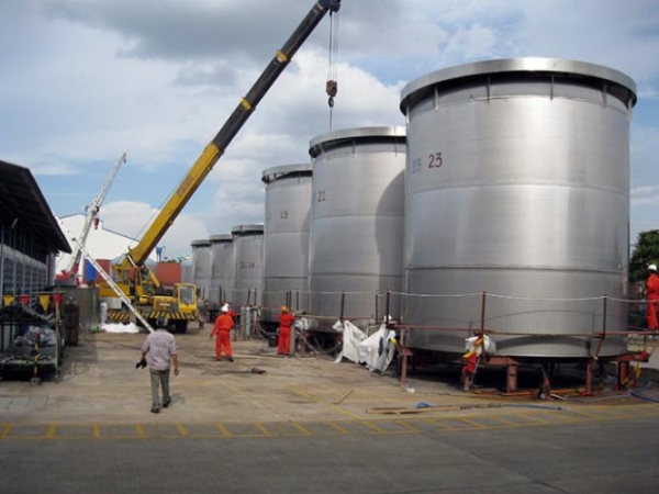 Hệ thống bồn công nghiệp lớn