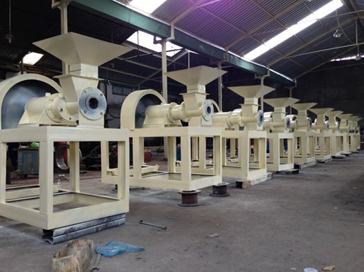 Máy ép củi trấu