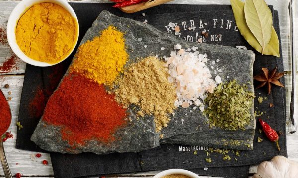 Bột hành, tỏi, tiêu