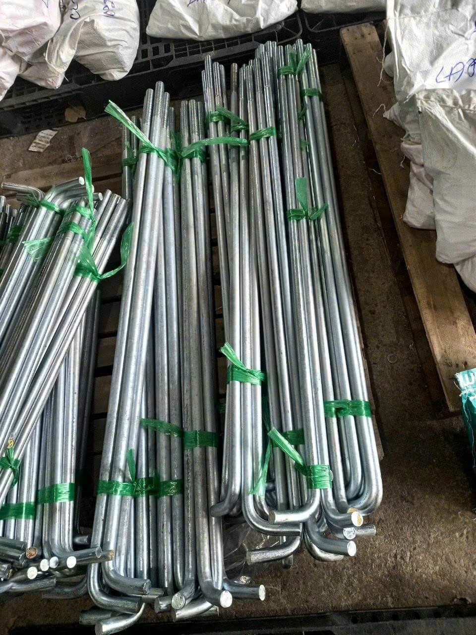Ốc vít, Bulong