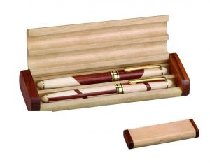 Bút gỗ