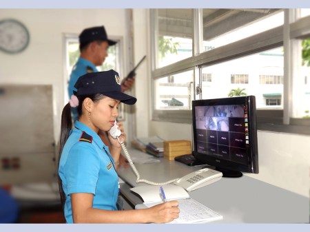 Bảo vệ căn hộ