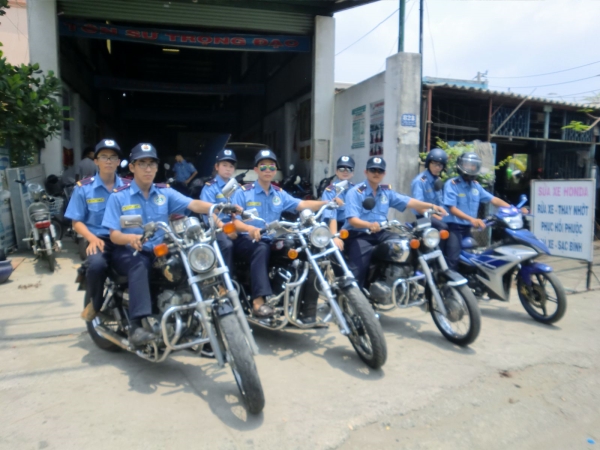 Bảo vệ hộ tống