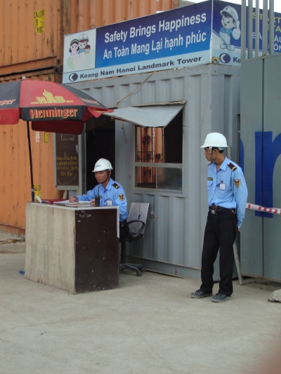 Bảo vệ công trường