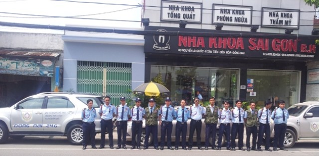 Bảo vệ phòng khám