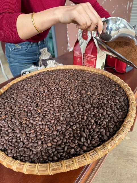 Cà phê nguyên chất
