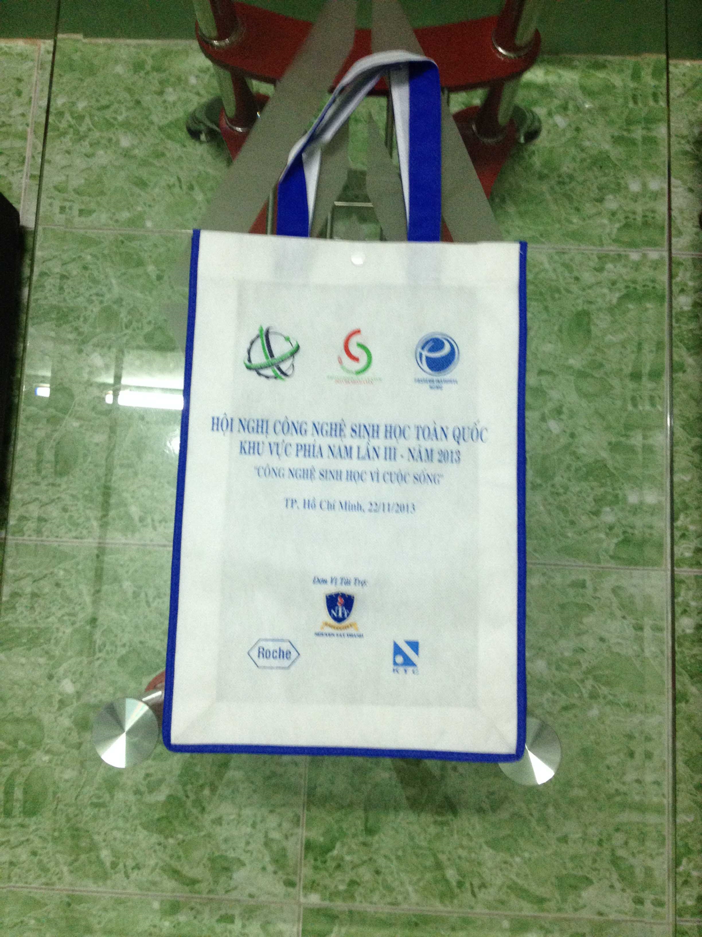 Túi vải hội nghị
