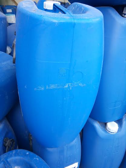 Can nhựa 50 L