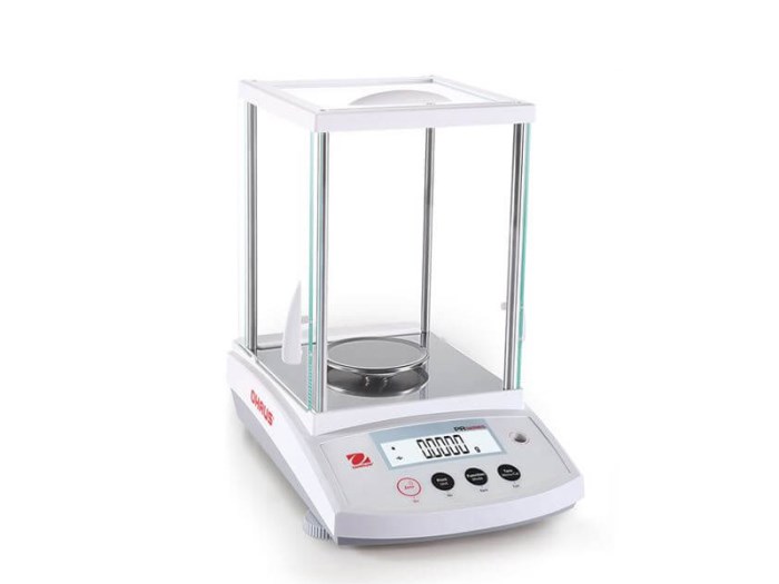 Cân phân tích 4 số lẻ