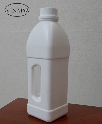 Can nhựa