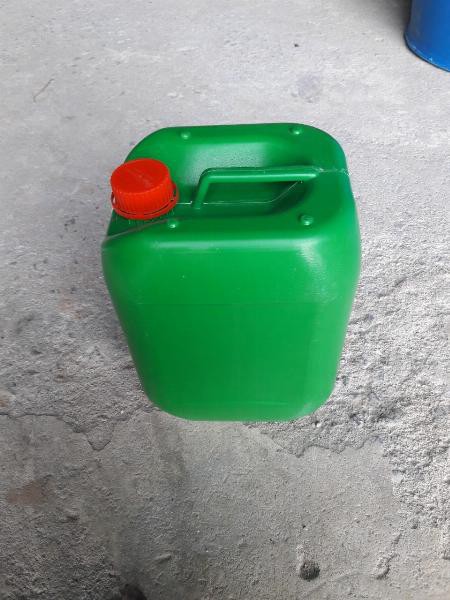 Can nhựa 10L xanh lá