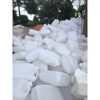 Can nhựa