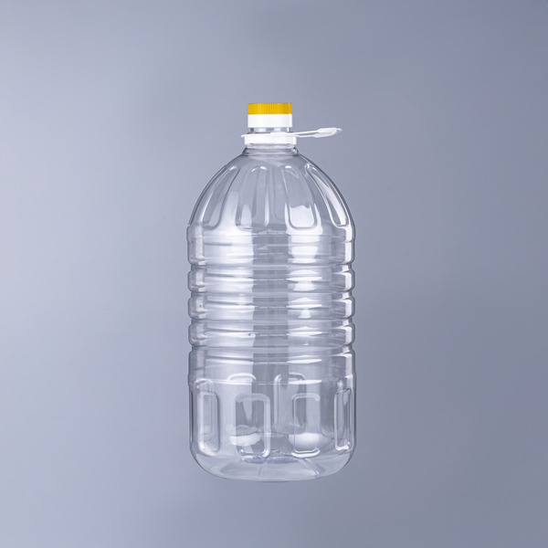 Chai nhựa 8L