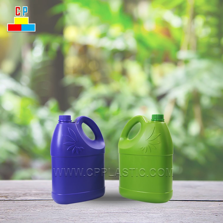 Can nhựa HDPE đựng nước giặt xả