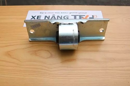 Cao su lót đệm chân hộp số xe nâng