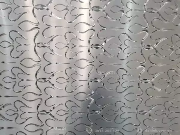 Cắt laser CNC tấm inox khổ lớn