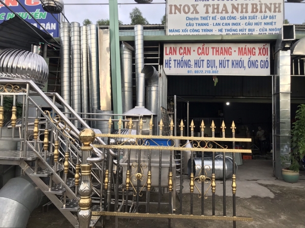 Cầu thang inox